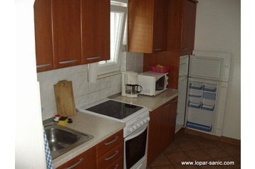 Pension de famille Lopar 7